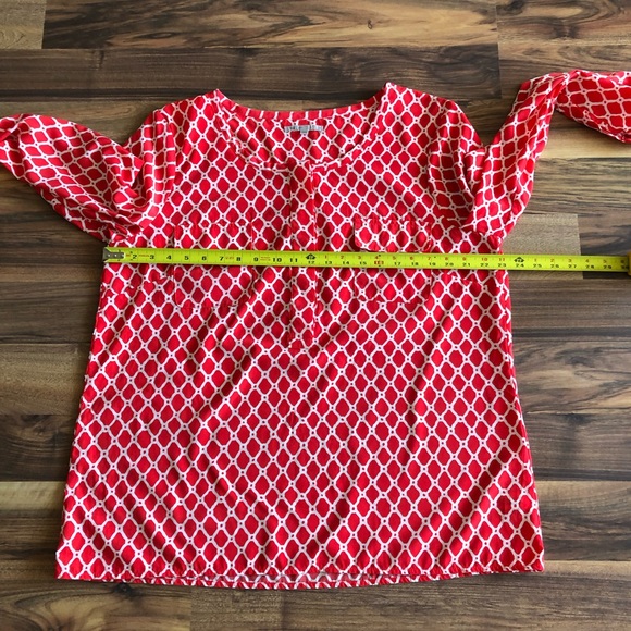 Stylish Red Geometric Women's Top - Picture 7 of 9